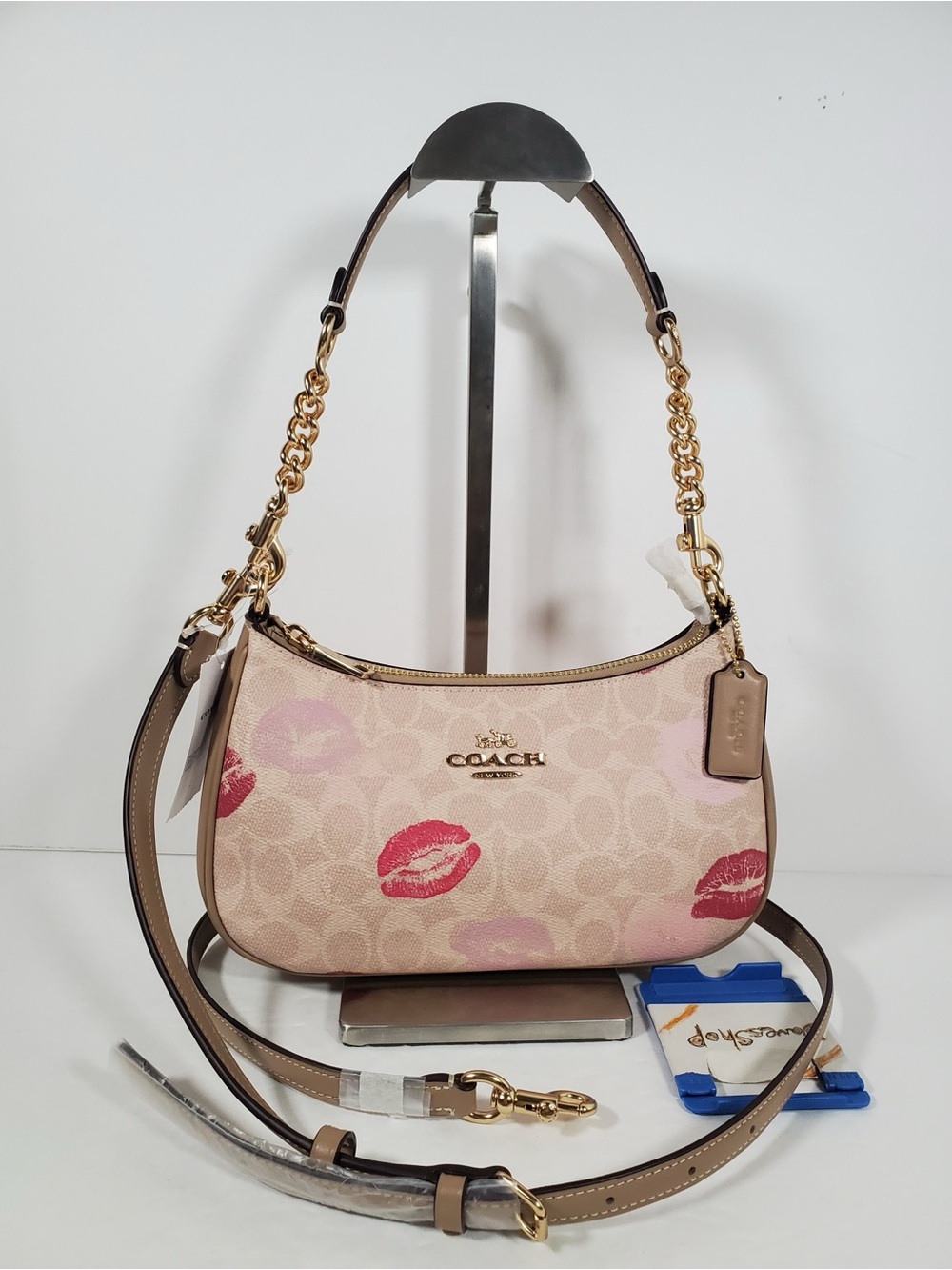 NWT Coach Teri Bag In Signature Canvas With Lips Print limited edition